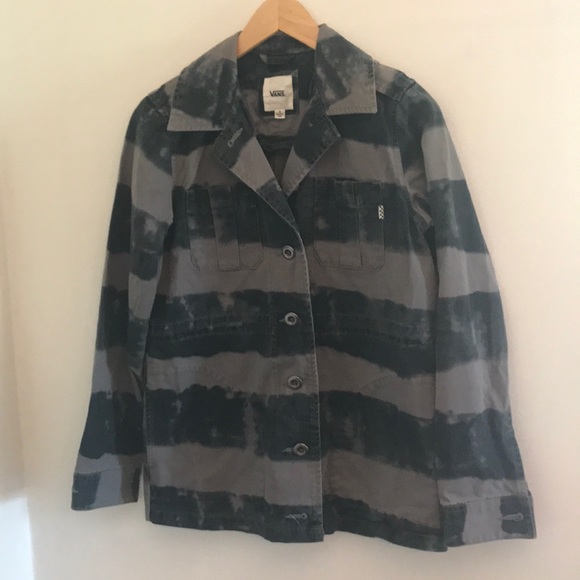 Coat - Picture 2 of 4